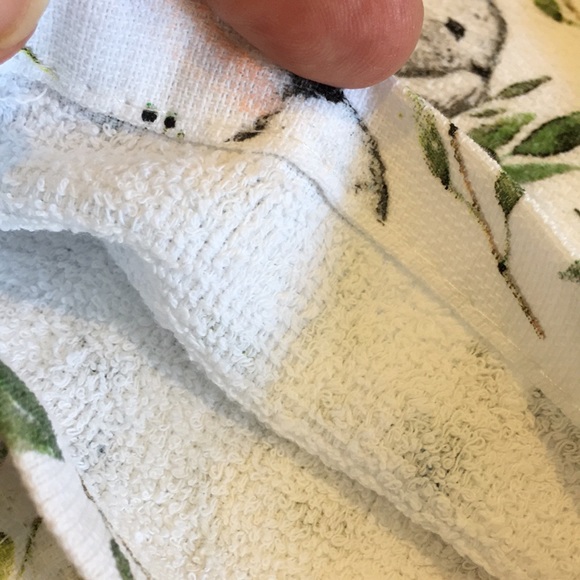 Bunnies in the Garden Easter Spring Kitchen Towels Set of Two Cotton NWT 18x28” - Picture 13 of 16